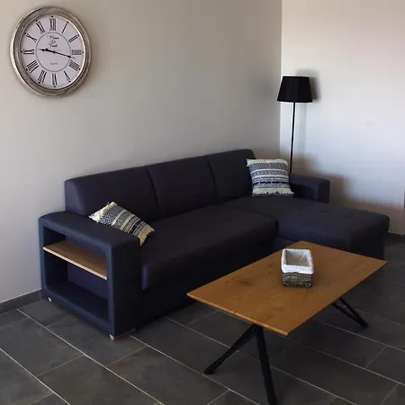 Apartment Cote Et - Standing Dans Avec Piscine Et Vue *