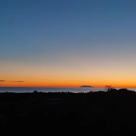 Cote Et - Standing Dans Avec Piscine Et Vue Taglio-Isolaccio