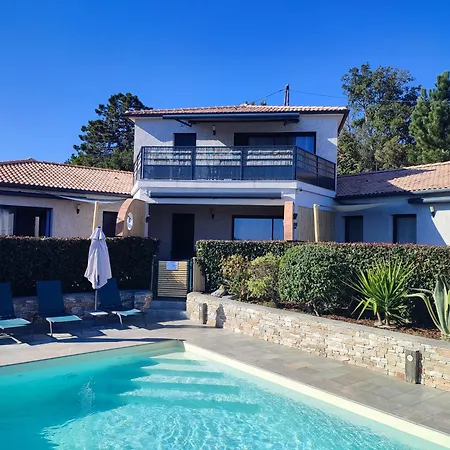 Apartment Cote Et - Standing Dans Avec Piscine Et Vue Taglio-Isolaccio