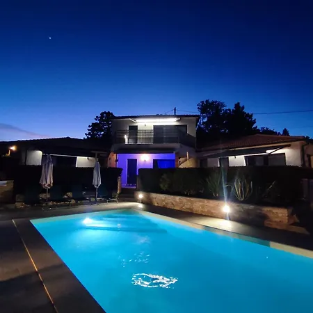 Cote Et - Standing Dans Avec Piscine Et Vue *