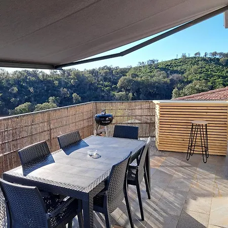 Apartment Cote Et - Standing Dans Avec Piscine Et Vue *