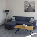 Cote Et - Standing Dans Avec Piscine Et Vue 公寓 *