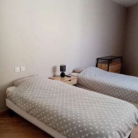 Cote Et - Standing Dans Avec Piscine Et Vue * Taglio-Isolaccio