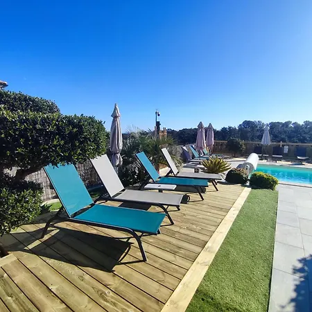 Apartment Cote Et - Standing Dans Avec Piscine Et Vue