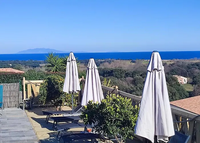 Cote Et - Standing Dans Avec Piscine Et Vue * Taglio-Isolaccio