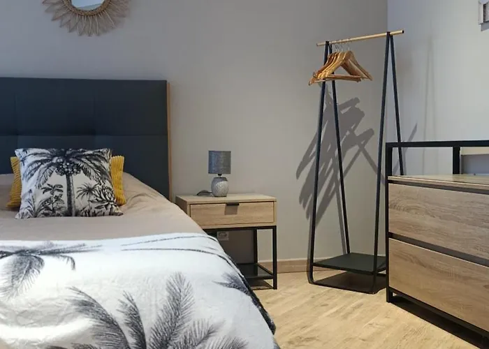 Cote Et - Standing Dans Avec Piscine Et Vue Appartement *