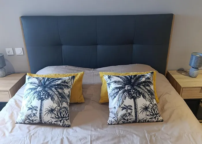 Cote Et - Standing Dans Avec Piscine Et Vue Appartement